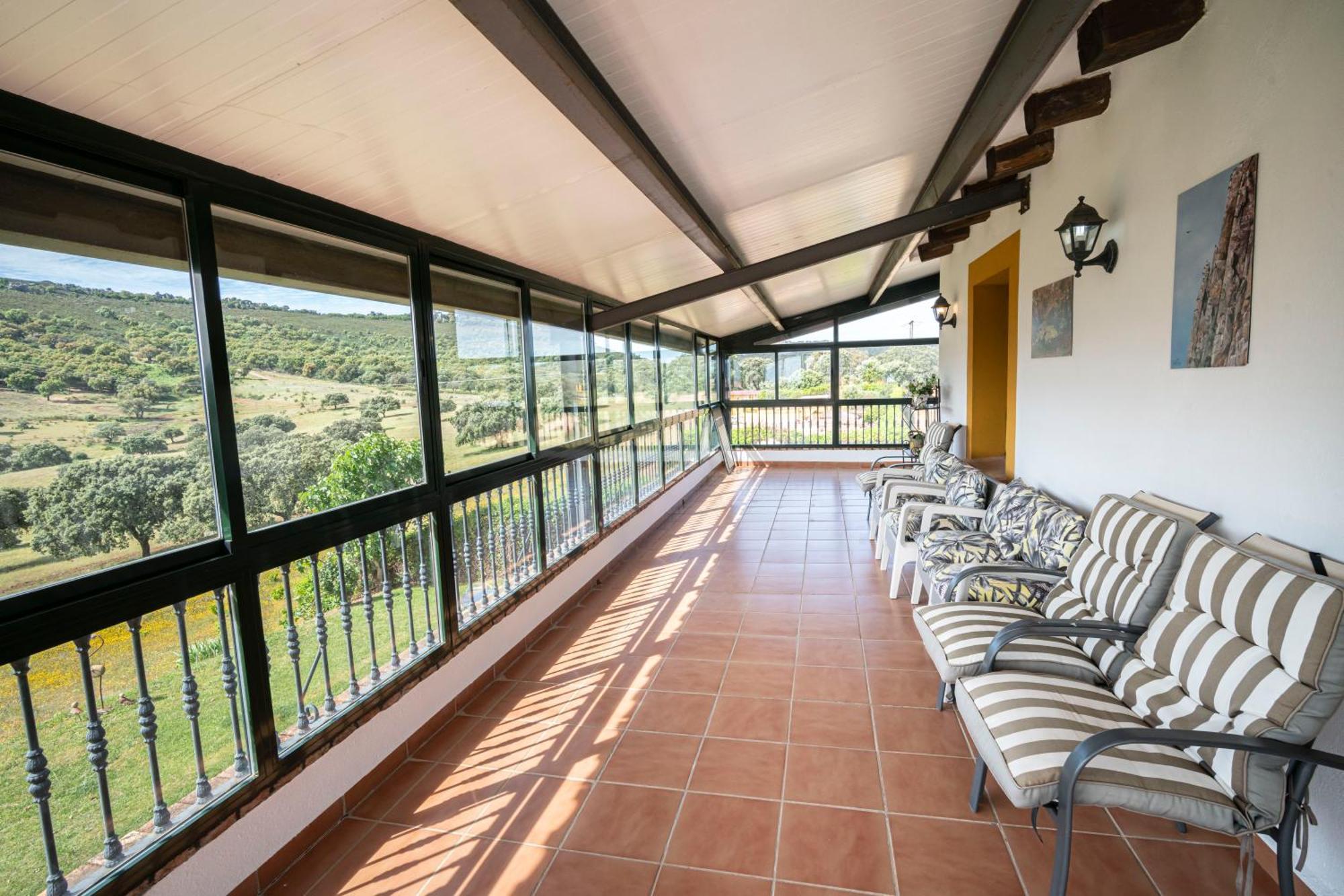 Casa Rural La Sierra De Monfraguee มัลปาร์ติดา เดอ ปลาเซนเซีย ภายนอก รูปภาพ