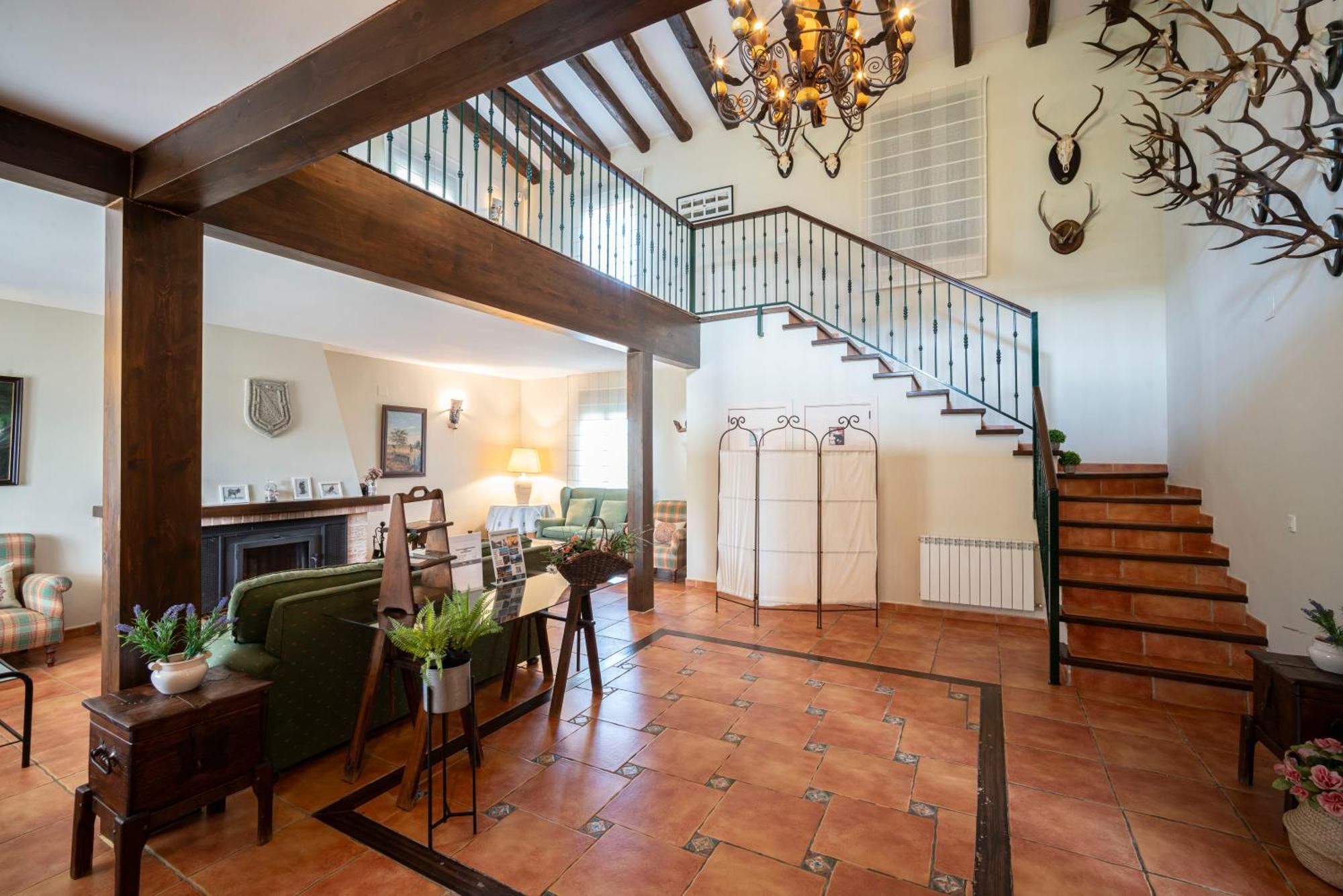 Casa Rural La Sierra De Monfraguee มัลปาร์ติดา เดอ ปลาเซนเซีย ภายนอก รูปภาพ