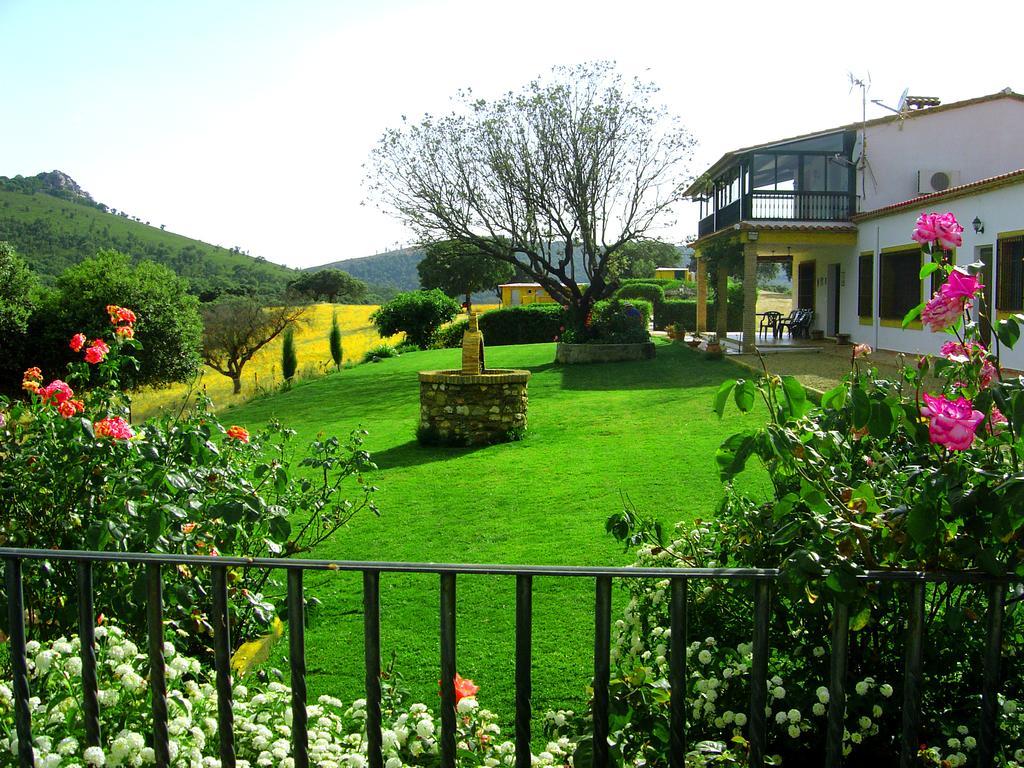 Casa Rural La Sierra De Monfraguee มัลปาร์ติดา เดอ ปลาเซนเซีย ภายนอก รูปภาพ